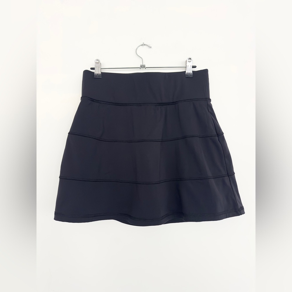 Talbots Performance Interlock Tiered Skort Black … - image 4